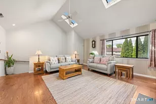 2289 Bedford St, Stamford, CT 06905 - Photo 2