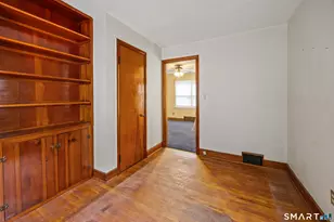65 Bucks Hl Rd, Waterbury, CT 06704 - Photo 4