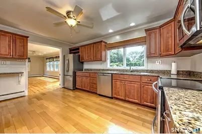 352 Hitching Post Drive, Orange, CT 06477 - Photo 20