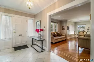 875 Cleveland Ave, Bridgeport, CT 06604 - Photo 2
