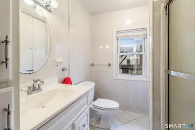 875 Cleveland Avenue, Bridgeport, CT 06604 - Photo 24