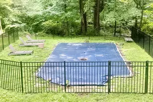 33 Old Stagecoach Rd, Redding, CT 06896 - Photo 40