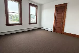 366 Tolland St, East Hartford, CT 06108 - Photo 6
