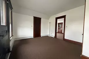 366 Tolland St, East Hartford, CT 06108 - Photo 10