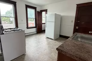366 Tolland St, East Hartford, CT 06108 - Photo 4