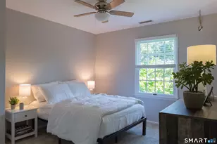 30 Crested Ridge Ct, Stratford, CT 06614 - Photo 24