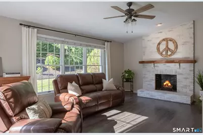30 Crested Ridge Court, Stratford, CT 06614 - Photo 18