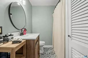14 Wallace St, Shelton, CT 06484 - Photo 24
