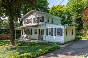 9 Spring St, Woodbury, CT 06798 - Photo 2