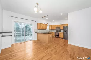 806 Hope St, Stamford, CT 06907 - Photo 6