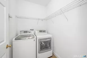 806 Hope St, Stamford, CT 06907 - Photo 10