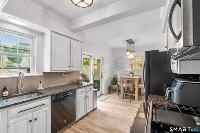 143 Allyndale Drive, Stratford, CT 06614 - Photo 14