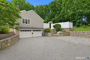 56 Brookside Dr, Trumbull, CT 06611 - Photo 32