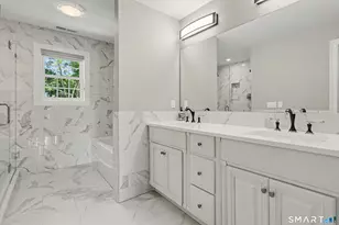 73 Candlewood Rd, Orange, CT 06477 - Photo 24