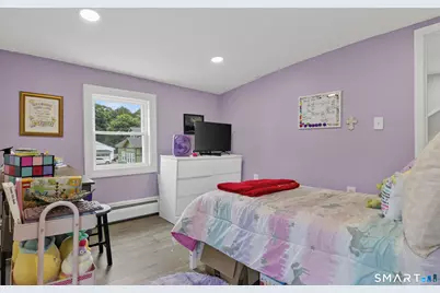 34 Downer Street, Stonington, CT 06379 - Photo 38