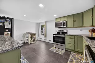 34 Downer St, Stonington, CT 06379 - Photo 14