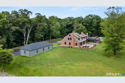 372 Tucker Hill Road, Middlebury, CT 06762 - Photo 2
