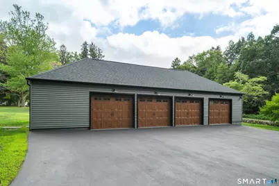 372 Tucker Hill Road, Middlebury, CT 06762 - Photo 4