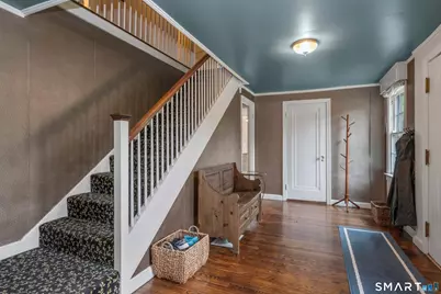 59 West Hill Drive, West Hartford, CT 06119 - Photo 2