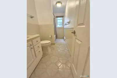 245 Sunnyridge Avenue #15, Fairfield, CT 06824 - Photo 8