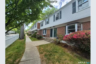 245 Sunnyridge Avenue #15, Fairfield, CT 06824 - Photo 1