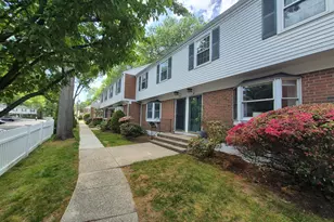 245 Sunnyridge Ave, Fairfield, CT 06824 - Photo 1