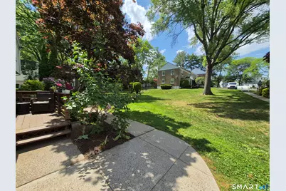 245 Sunnyridge Avenue #15, Fairfield, CT 06824 - Photo 16