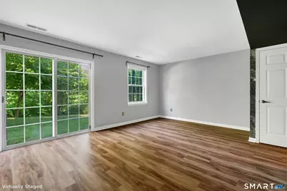 19 Hawthorne Drive #156, New London, CT 06320 - Photo 10