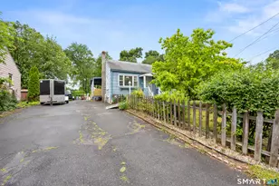 42 Morningside Dr W, Bristol, CT 06010 - Photo 4