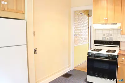 28 Cottage Street #1, New Haven, CT 06511 - Photo 4