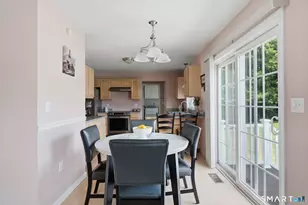 117 Hidden Valley Dr, Meriden, CT 06451 - Photo 16