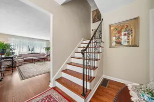 1432 Riverbank Rd, Stamford, CT 06903 - Photo 4