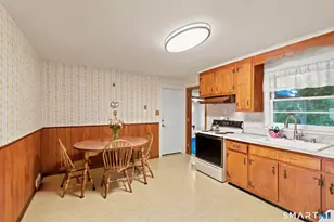 145 Intervale Rd, Trumbull, CT 06611 - Photo 4
