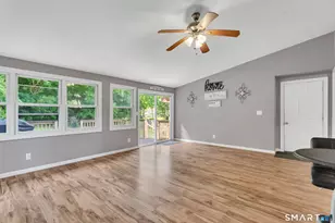 27 Idle Ln, Meriden, CT 06451 - Photo 18