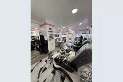 381 Shelton Avenue #1st Floor, North Haven, CT 06511 - Photo 6