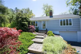 34 Crescent Rd, Westport, CT 06880 - Photo 2
