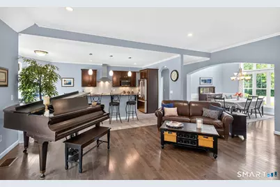 15 Claire Lane, Bloomfield, CT 06002 - Photo 6