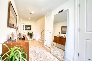 35 Dartmouth Rd, Greenwich, CT 06807 - Photo 2
