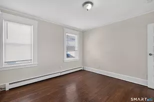 40-44 Vine St, Bridgeport, CT 06604 - Photo 8
