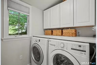 140 East Avenue #140, New Canaan, CT 06840 - Photo 10