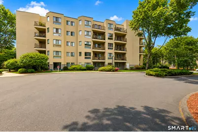 1204 Whitney Avenue #406, Hamden, CT 06517 - Photo 4