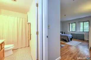 1204 Whitney Ave, Hamden, CT 06517 - Photo 22