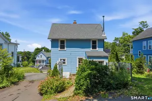 24 Summit St, Meriden, CT 06450 - Photo 6