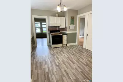 118 Cambridge Street, West Hartford, CT 06110 - Photo 10
