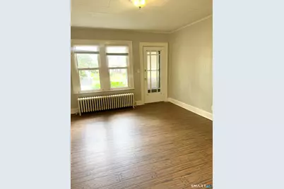 118 Cambridge Street, West Hartford, CT 06110 - Photo 4