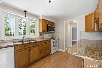 69 South Mountain Drive, New Britain, CT 06052 - Photo 6