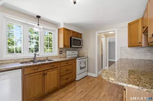 69 S Mountain Dr, New Britain, CT 06052 - Photo 6