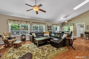 432 Green Hollow Rd, Killingly, CT 06239 - Photo 12