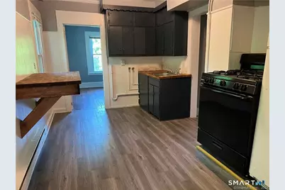 98 Spencer Street #4N, Winchester, CT 06098 - Photo 2