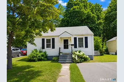 43 Essex Street, Manchester, CT 06040 - Photo 1